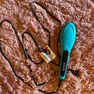 Soleil brush straightener